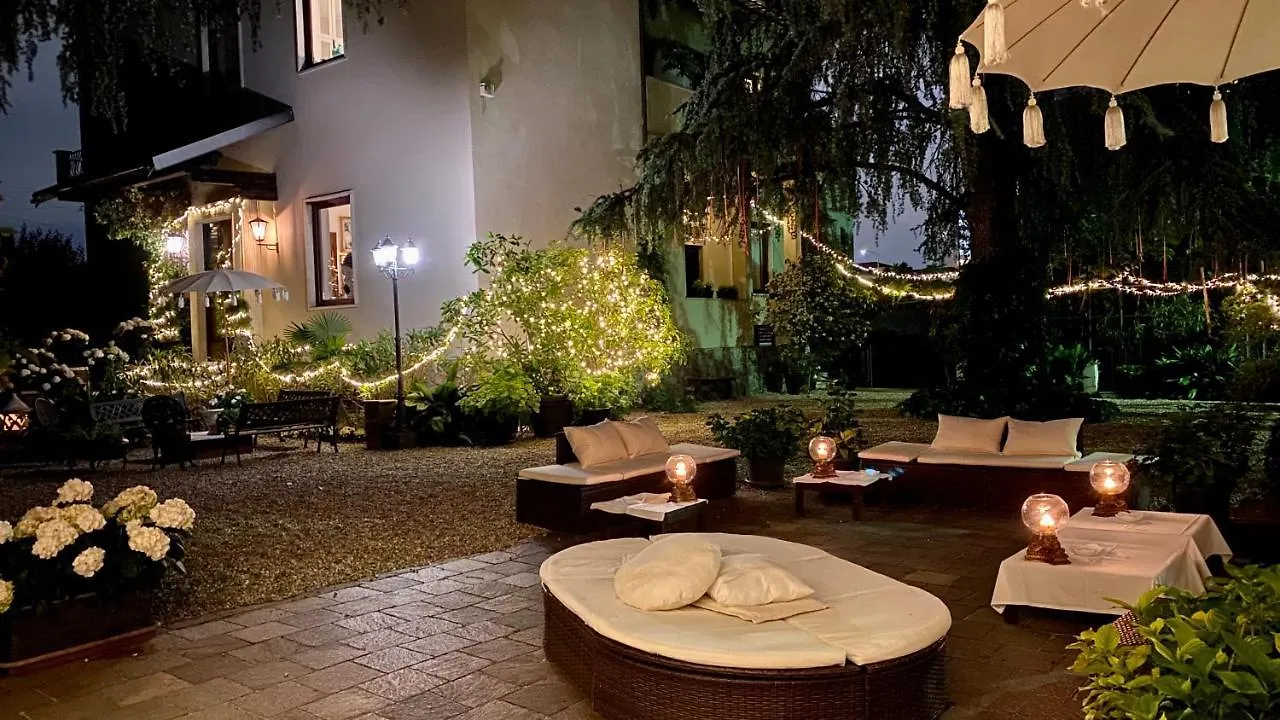 Villa Aida Mediolan 0*,