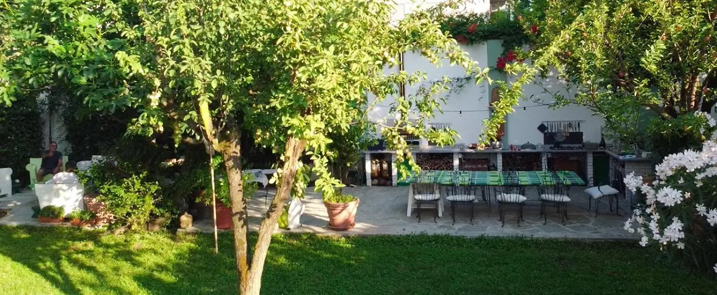 Villa Aida Mediolan 0*,