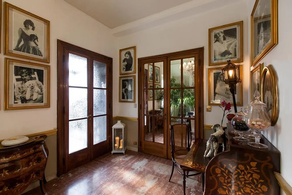 Villa Aida Mediolan 0*,